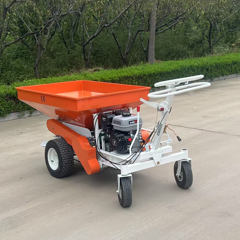 Farming Year - Self-propelled compost spreader Double disc lawn