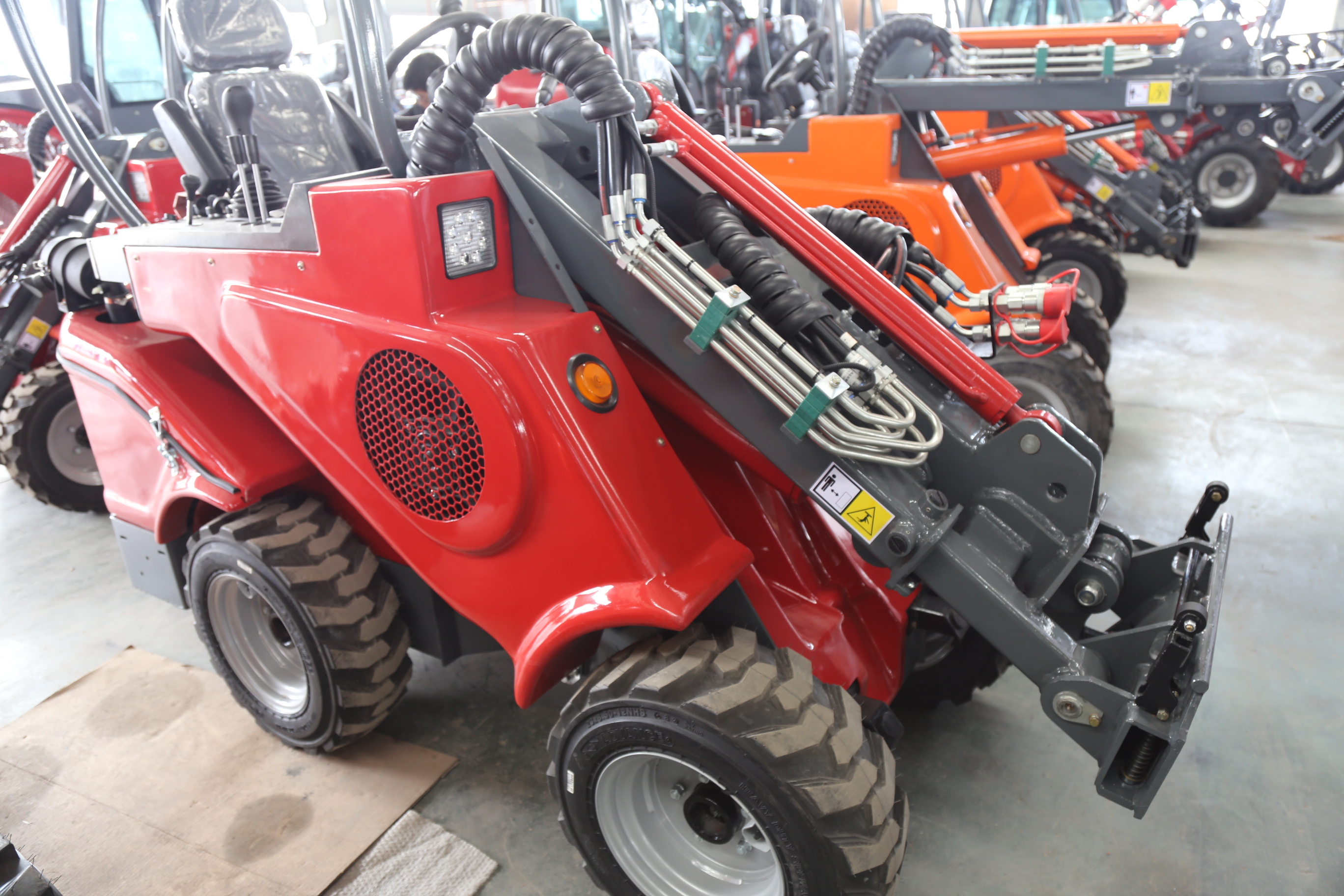 Small Hydraulic Diesel Wheel L - Agriculture Farming Practices 评论和价格